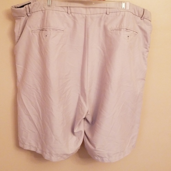 Men's shorts - Picture 2 of 2